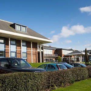 Luton South - M1, Junction 9, An Ihg Отель
